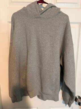 Heather Gray Oversized Pullover Hoodie Women’s L
